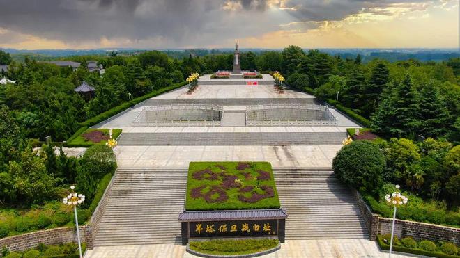 十人作战!球队险情时刻以少胜多取得胜利 十人作战!球队险情时刻以少胜多取得胜利