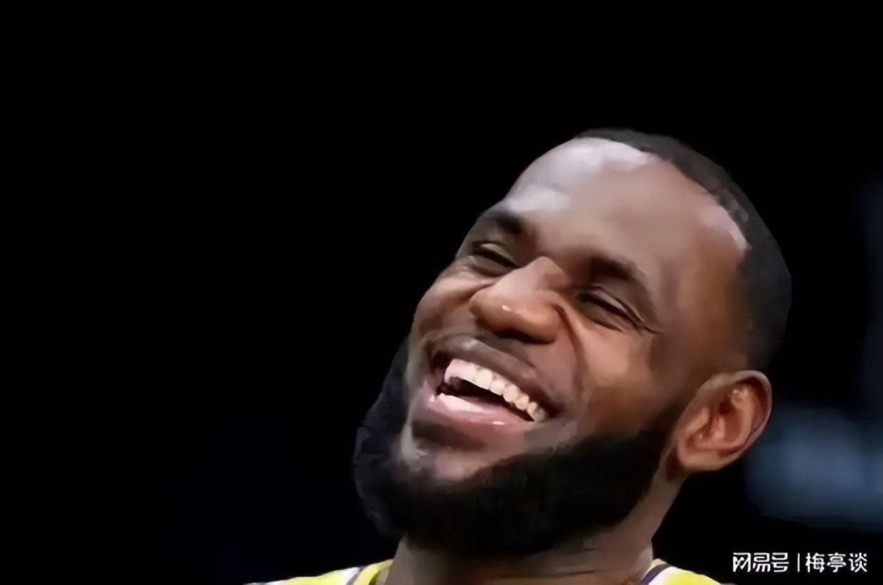 世俱杯官网-NBA季前赛：开拓者力克湖人首轮胜利