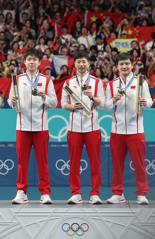 世俱杯冠军-瑞典队逆转波兰队，马龙扛起全队