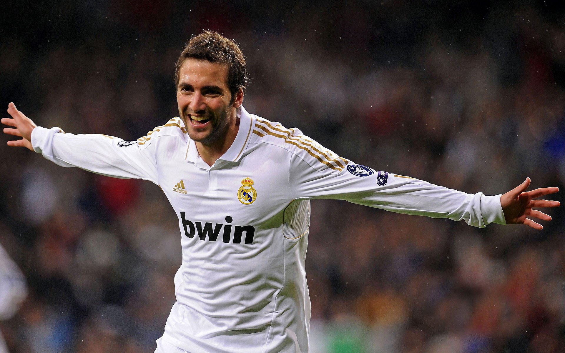 绝境中的闪电，克瓦拉茨赫利亚如何一剑封喉，劈开西决生死夜